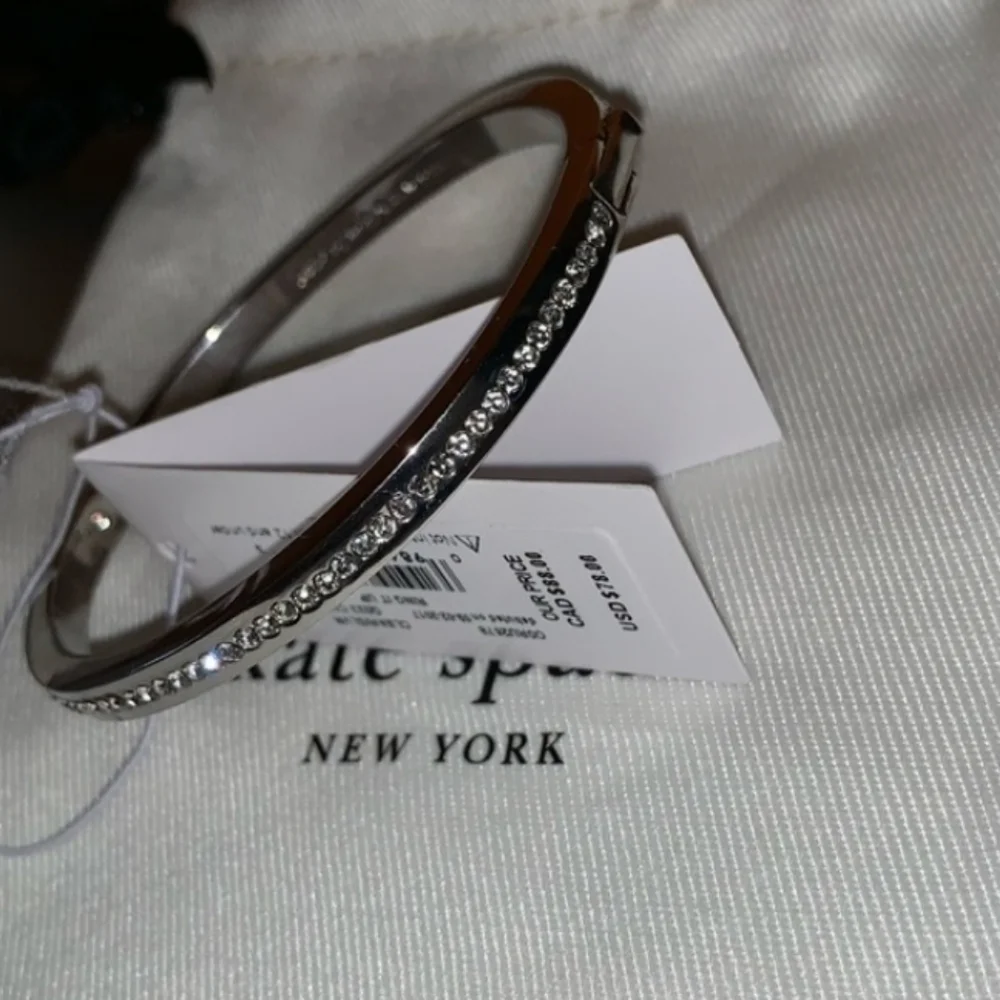 ❤️NEW w/TAG❤️ KATE SPADE SILVER PAVED SWAROVSKI CRYSTAL BANGLE BRACELET - Picture 12 of 14